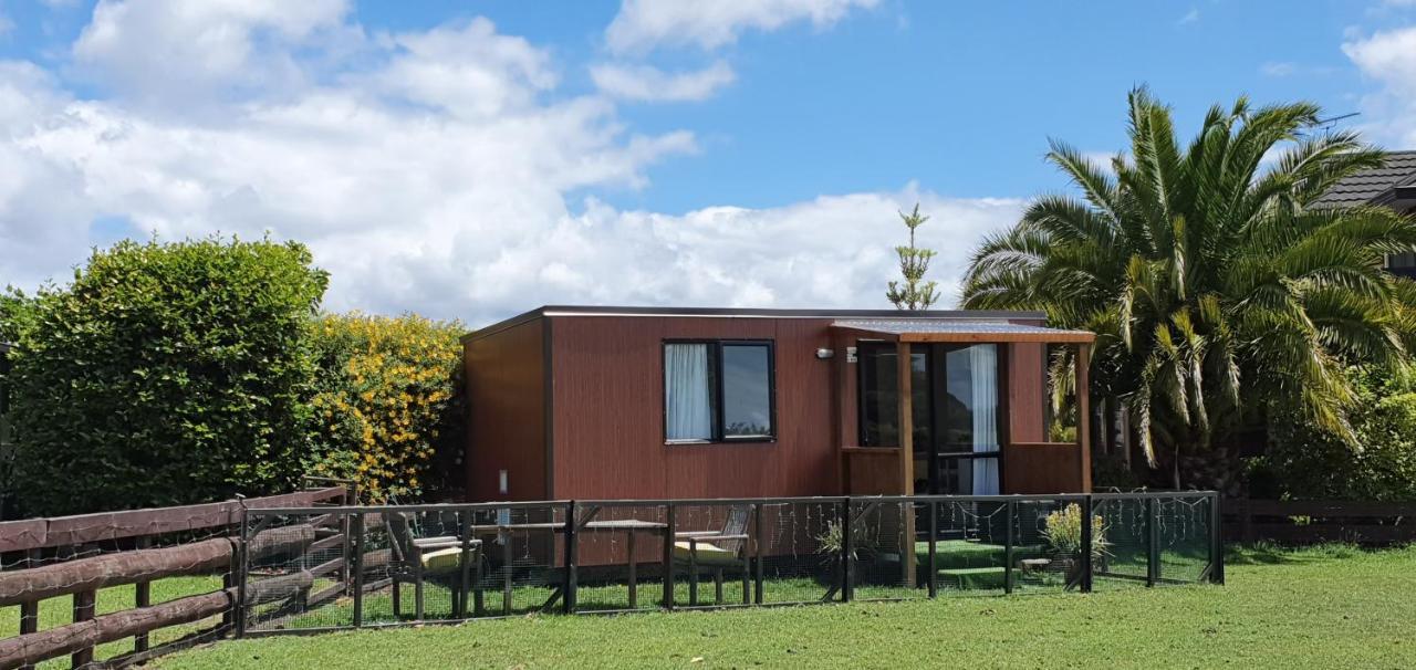 Апартаменты Lakeview Studio Cabin Kuratau Экстерьер фото